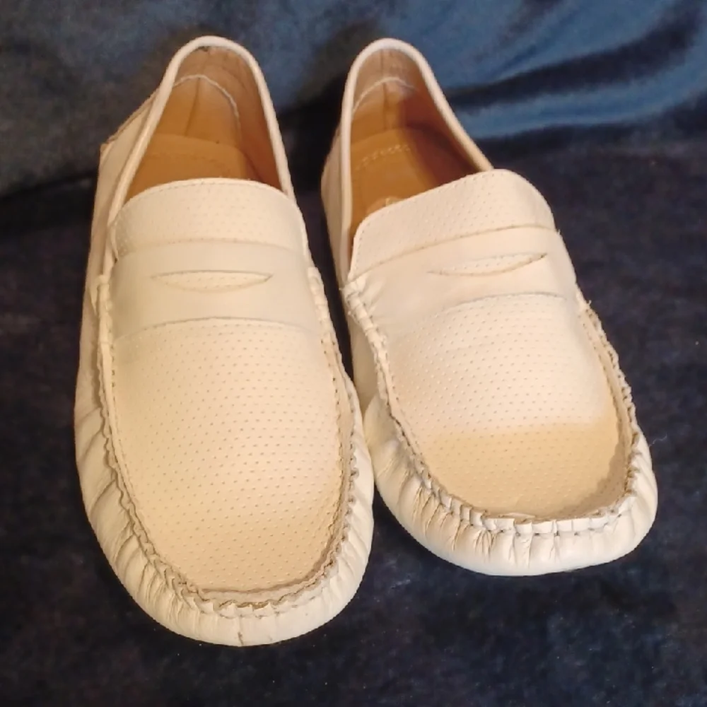 Scandia Woods stylish leather